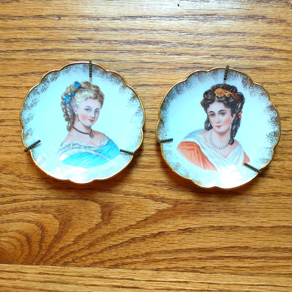 Exquisite Limoges Castel Set of Two Decorative 4" Plates - Vintage French